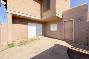 6935 W Devonshire Ave, Phoenix, AZ 85033 - Photo 26