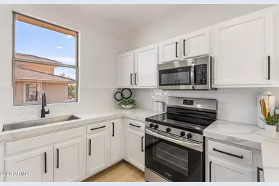 20100 N 78th Place #2130, Scottsdale, AZ 85255 - Photo 8