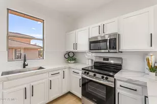 20100 N 78th Pl, Scottsdale, AZ 85255 - Photo 8