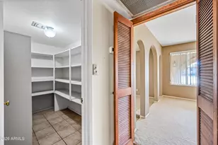 322 E Redfield Rd, Chandler, AZ 85225 - Photo 16