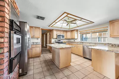 322 E Redfield Road, Chandler, AZ 85225 - Photo 14