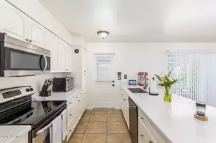 3312 S Ventura Dr, Tempe, AZ 85282 - Photo 4