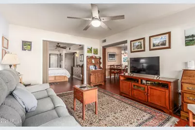 17427 N Boswell Boulevard, Sun City, AZ 85373 - Photo 10