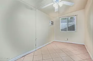 932 E Concorda Dr, Tempe, AZ 85282 - Photo 14