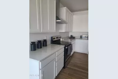 18374 W Weatherby Drive, Surprise, AZ 85374 - Photo 6