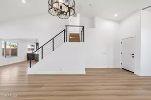 916 E Harwell Rd, Phoenix, AZ 85042 - Photo 8