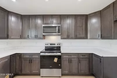 916 E Harwell Road, Phoenix, AZ 85042 - Photo 6