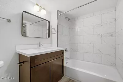 813 E Marlette Avenue, Phoenix, AZ 85014 - Photo 20
