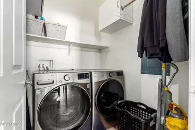 2725 E Mine Creek Road #2022, Phoenix, AZ 85024 - Photo 22