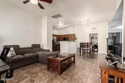 2725 E Mine Creek Road #2022, Phoenix, AZ 85024 - Photo 10