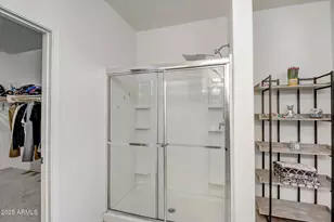 18662 W Foothill Dr, Surprise, AZ 85387 - Photo 12