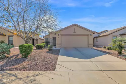 915 W Desert Seasons Drive, San Tan Valley, AZ 85143 - Photo 2