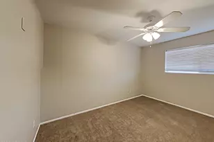 4569 W Shaw Butte Dr, Glendale, AZ 85304 - Photo 16