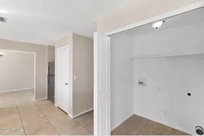 4569 W Shaw Butte Drive, Glendale, AZ 85304 - Photo 22