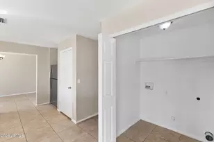 4569 W Shaw Butte Dr, Glendale, AZ 85304 - Photo 22