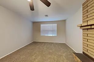 4569 W Shaw Butte Dr, Glendale, AZ 85304 - Photo 4