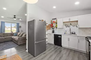 3120 N 67th Ln, Phoenix, AZ 85033 - Photo 16