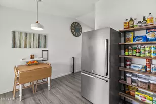 3120 N 67th Ln, Phoenix, AZ 85033 - Photo 20