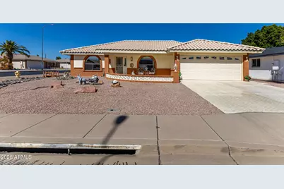 7704 E Navarro Avenue, Mesa, AZ 85209 - Photo 1