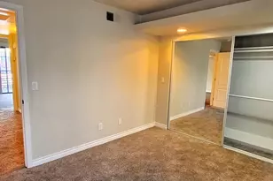 3434 W Danbury Dr, Phoenix, AZ 85053 - Photo 8