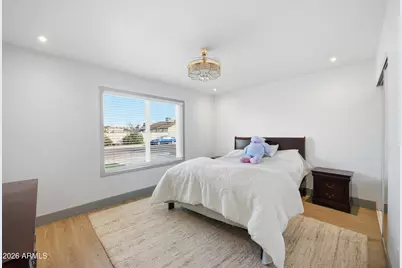 8043 W Tuckey Lane, Glendale, AZ 85303 - Photo 18