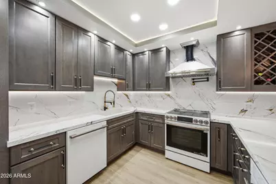 8043 W Tuckey Lane, Glendale, AZ 85303 - Photo 6