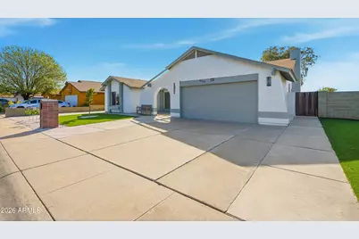 8043 W Tuckey Lane, Glendale, AZ 85303 - Photo 2