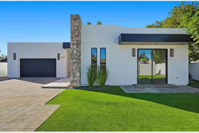 3106 N Valencia Lane, Phoenix, AZ 85018 - Photo 2