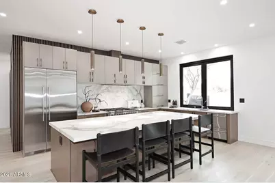 3106 N Valencia Lane, Phoenix, AZ 85018 - Photo 8