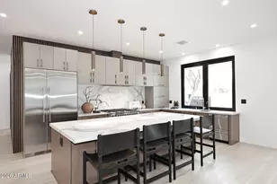 3106 N Valencia Ln, Phoenix, AZ 85018 - Photo 8