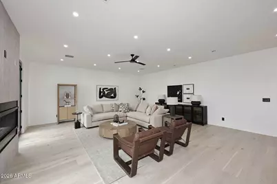 3106 N Valencia Lane, Phoenix, AZ 85018 - Photo 12