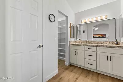 14296 W Kiowa Trail, Surprise, AZ 85374 - Photo 10