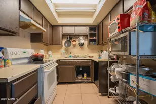 605 N 4th St, Avondale, AZ 85323 - Photo 4