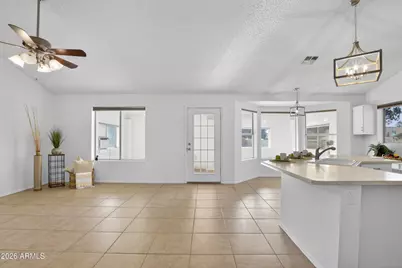 7305 E Clovis Avenue, Mesa, AZ 85208 - Photo 8