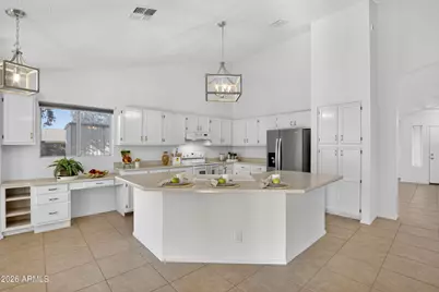 7305 E Clovis Avenue, Mesa, AZ 85208 - Photo 10