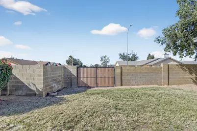 7305 E Clovis Avenue, Mesa, AZ 85208 - Photo 46