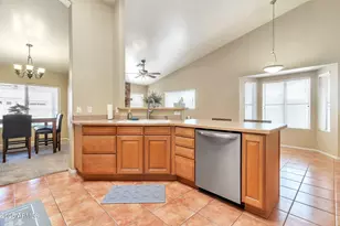 6102 W Shangri La Rd, Glendale, AZ 85304 - Photo 12