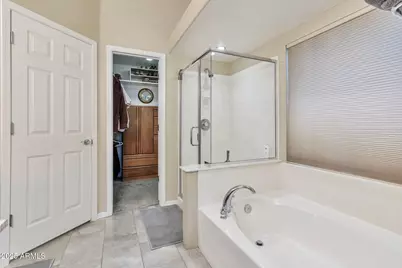 6102 W Shangri La Road, Glendale, AZ 85304 - Photo 20