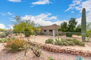 5691 E Calle Mirage, Apache Junction, AZ 85119 - Photo 36