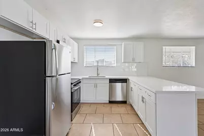 5662 W Mariposa Street, Phoenix, AZ 85031 - Photo 12