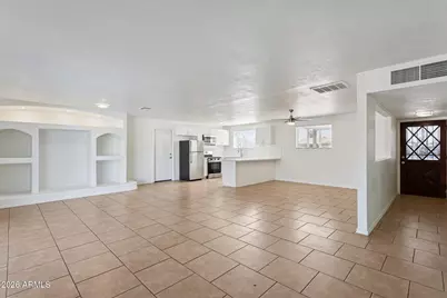 5662 W Mariposa Street, Phoenix, AZ 85031 - Photo 6