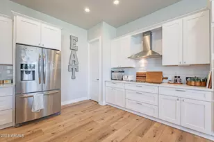 15908 E Vaughn Ave, Gilbert, AZ 85234 - Photo 18