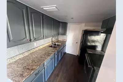 8426 N 34th Drive, Phoenix, AZ 85051 - Photo 4