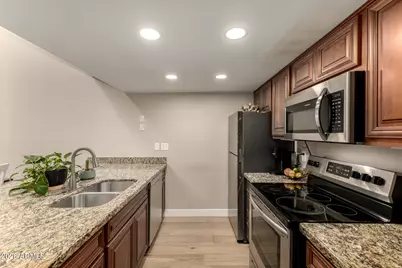 3535 W Monte Cristo Avenue #108, Phoenix, AZ 85053 - Photo 18