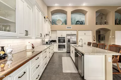 24122 S Lakeway Circle NE, Sun Lakes, AZ 85248 - Photo 14