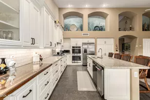 24122 S Lakeway Circle NE, Sun Lakes, AZ 85248 - Photo 14