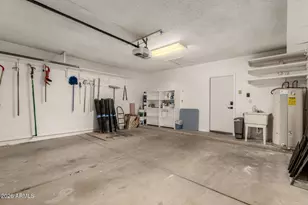 901 E Stanford Ave, Gilbert, AZ 85234 - Photo 34