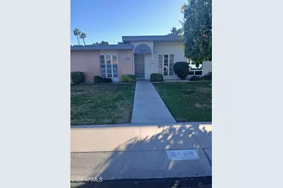 9905 W Hawthorn Drive, Sun City, AZ 85351 - Photo 1