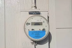 9905 W Hawthorn Dr, Sun City, AZ 85351 - Photo 8