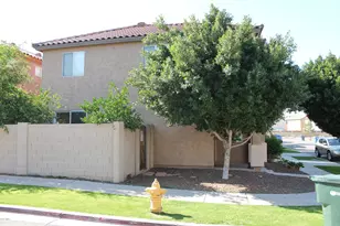 1513 E Mobile Ln, Phoenix, AZ 85040 - Photo 2